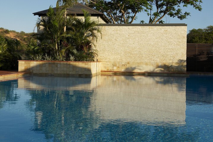 Pool 25 of 49