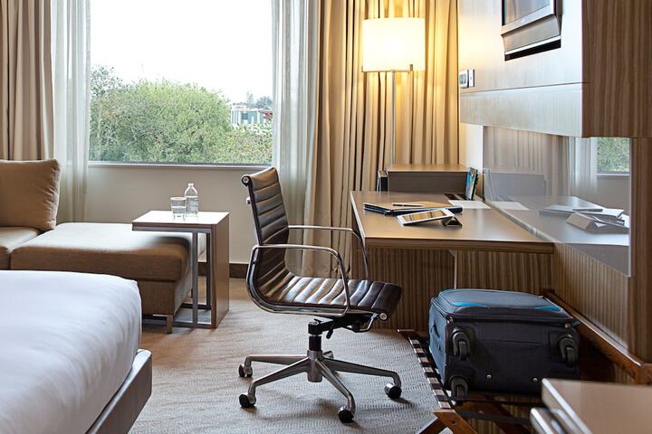 Room 3 of 48