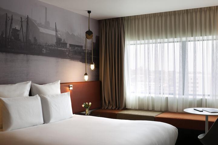 Room 21 of 89