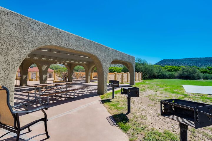 Property Grounds 80 of 87