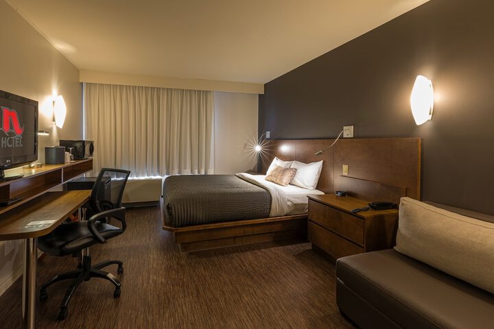 Room 7 of 40