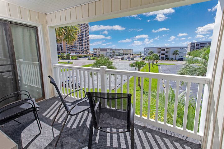 Terrace/Patio 104 of 109