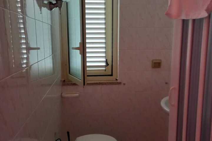 Room 128 of 130
