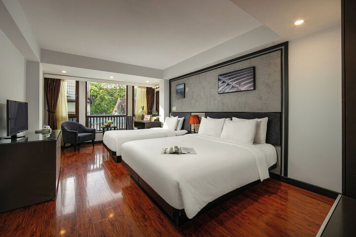 Hanoi La Palm Premier Hotel & Spa in Hanoi