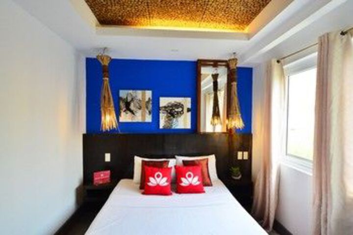 ZEN Rooms Station 1 White Beach