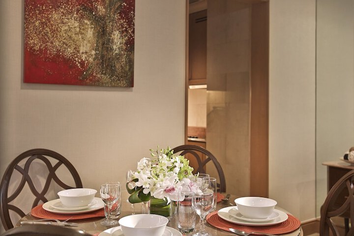 Dining Photos