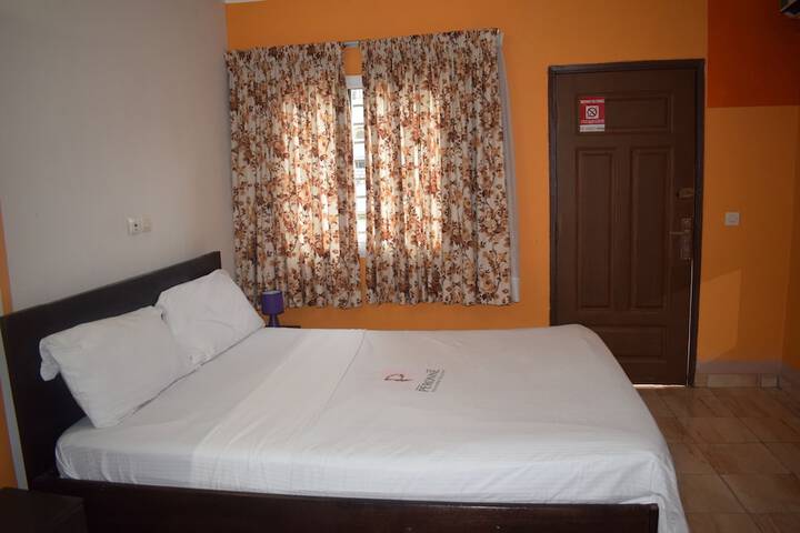 Room 7 of 41