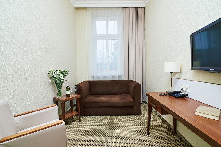 Room 30 of 71