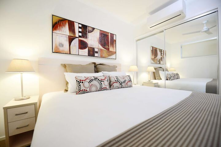 Room 15 of 42