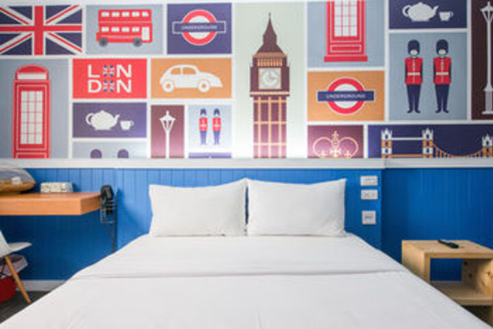 Room 35 of 39