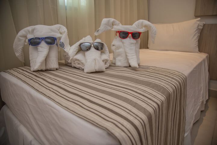 Room 3 of 34