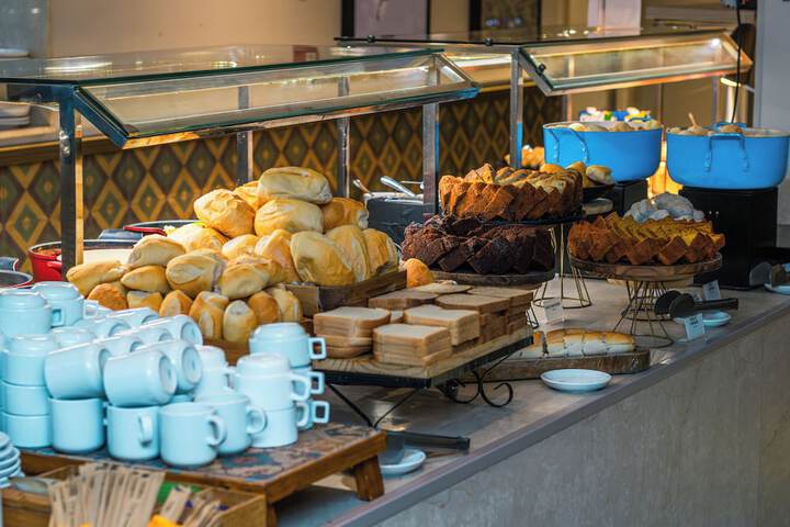 Breakfast/Coffee Service 73 of 88