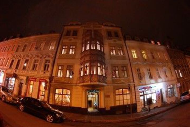 Hotel 31 of 44