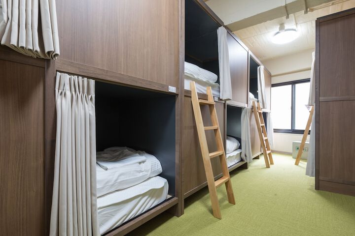 Room 12 of 67