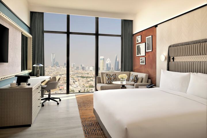 Room 6 of 38