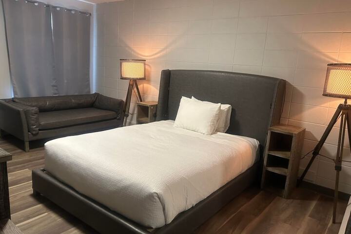 Room 12 of 78