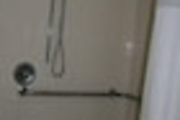 Room 62 of 105