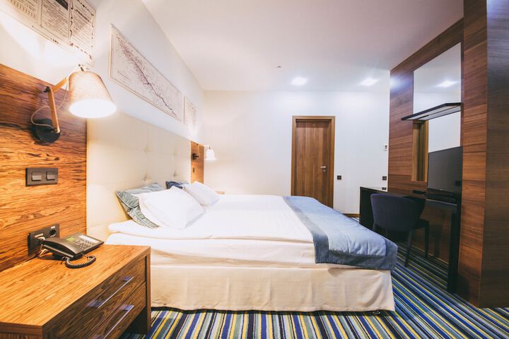 Room 11 of 75