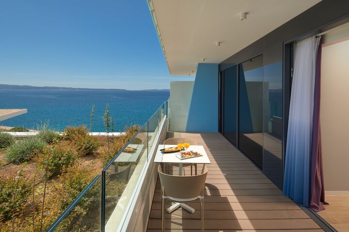 Terrace/Patio 100 of 106