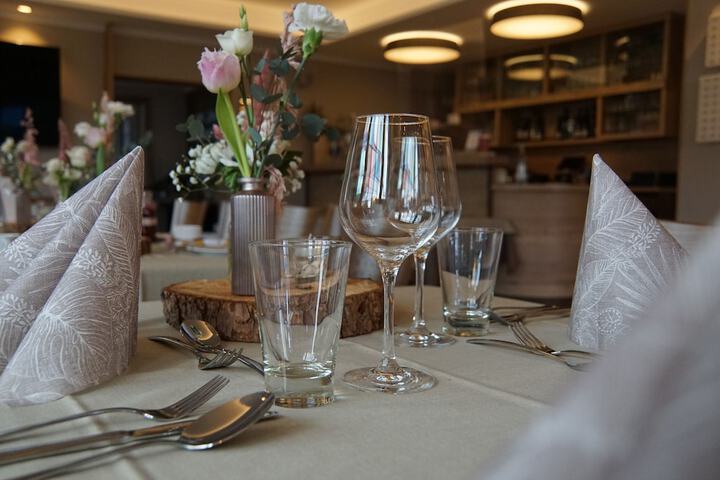Dining 62 of 79
