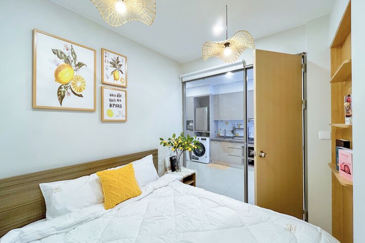 Room 10 of 299