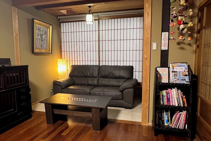 Room 13 of 29