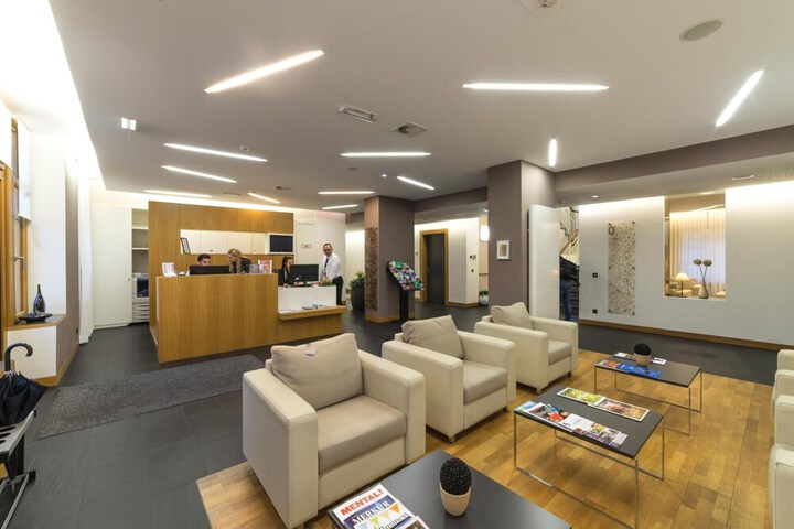 Guest Lobby