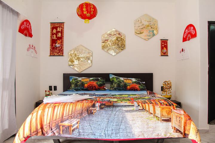 Room 12 of 115