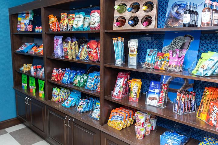 Snack bar