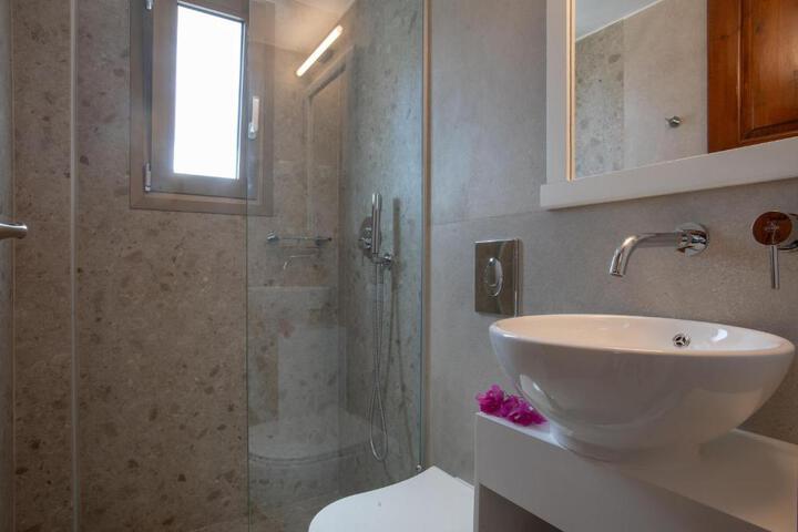 General 37 of 100