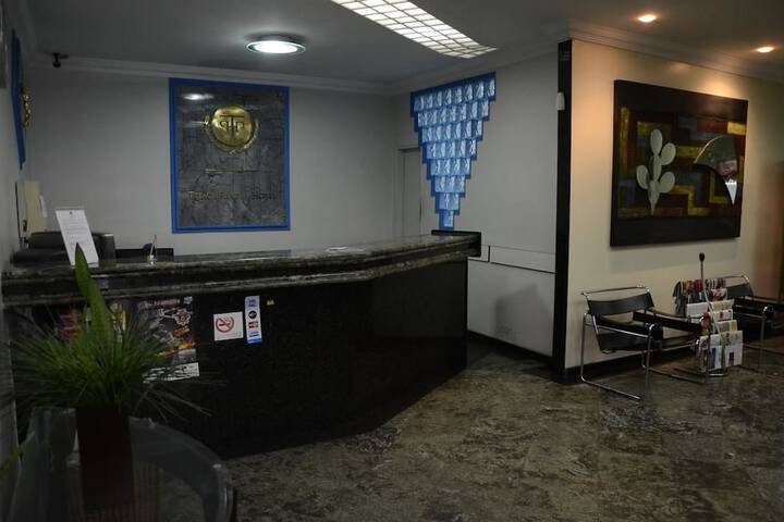 Guest Lobby