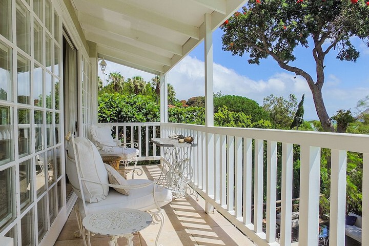 Sundeck 29 of 30
