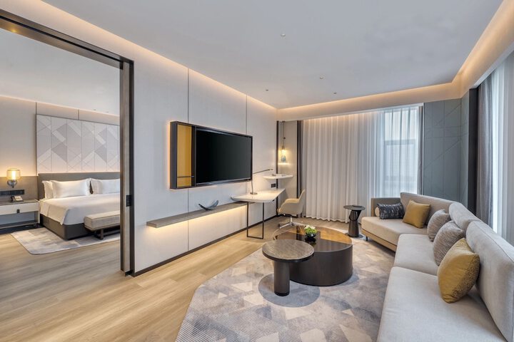 Room 12 of 72
