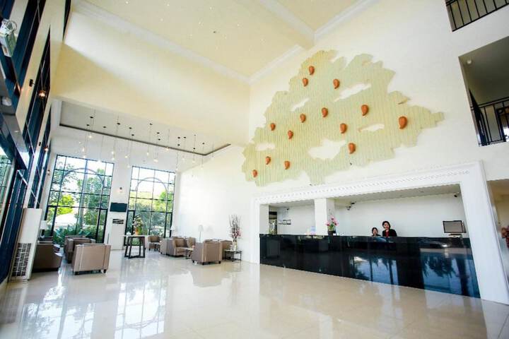 Hotel Interior 3 of 67