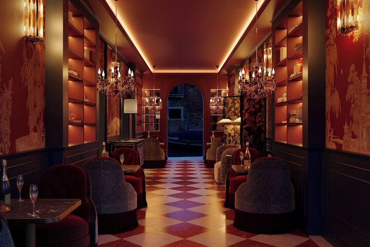 Eight Venezia