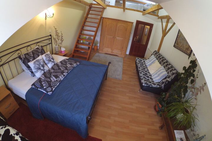 Room 40 of 44