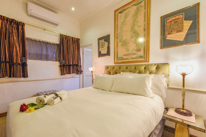 Room 25 of 110