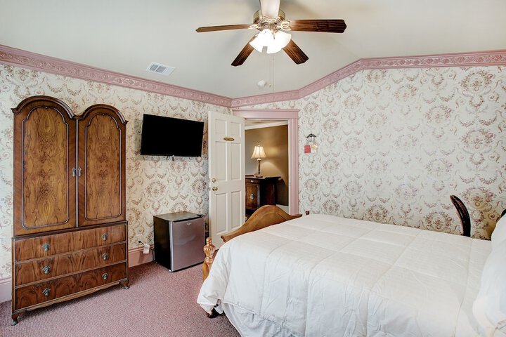Room 41 of 82