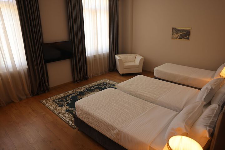 Room 49 of 139