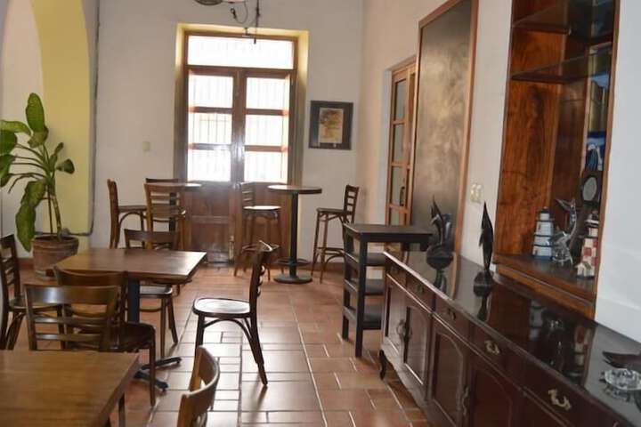 Guest Lobby
