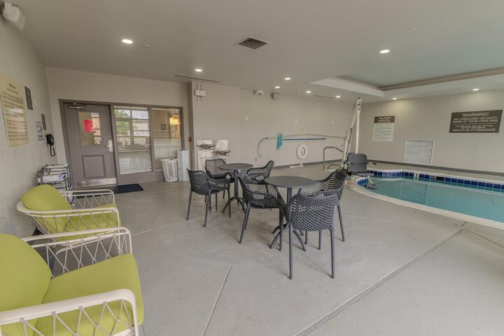 Pool 41 of 60