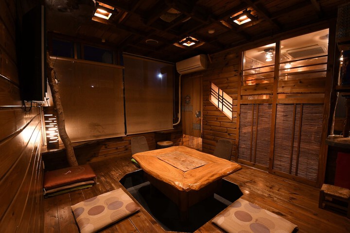 Photo 10