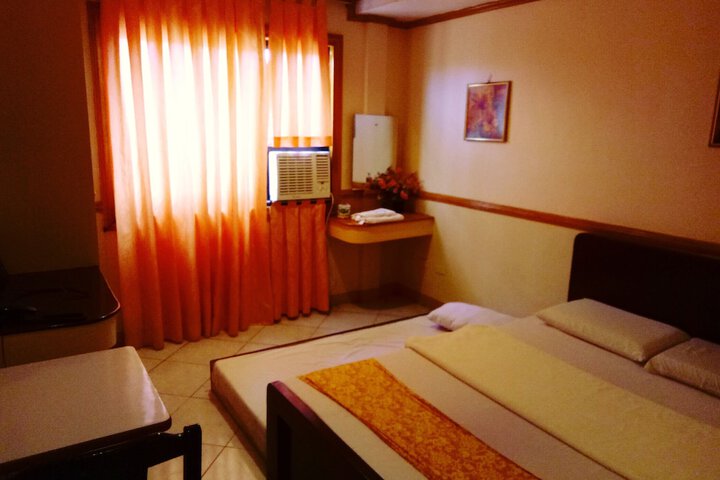 Room 22 of 40