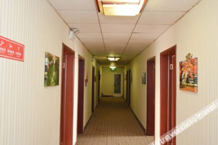 Hotel Interior 7 of 23