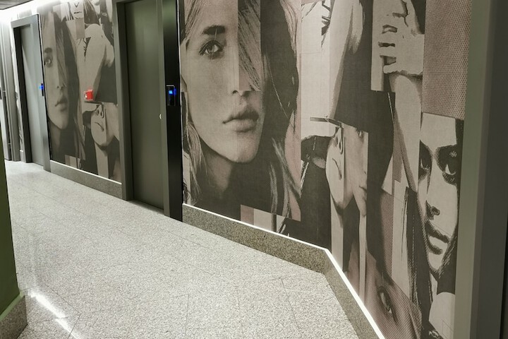 Ballroom/Hall 69 of 91