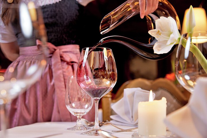 Dining 47 of 62