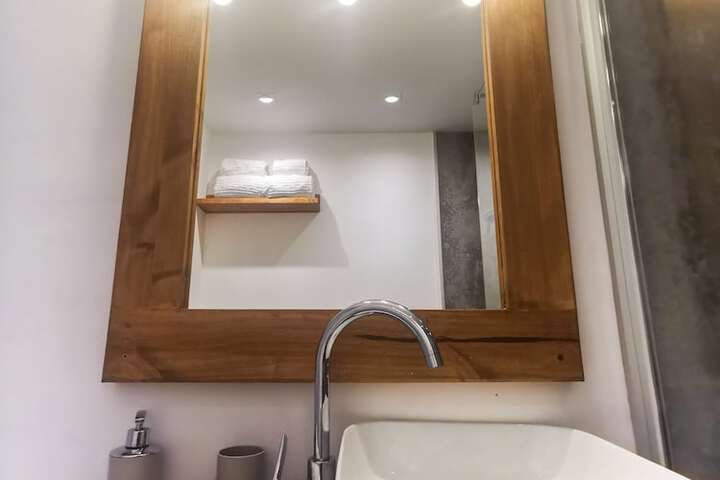 Room 45 of 58