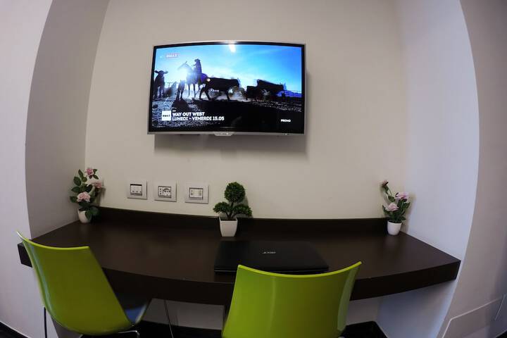 Room 18 of 40