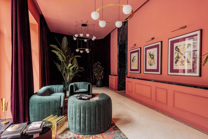 Hotel Lobby