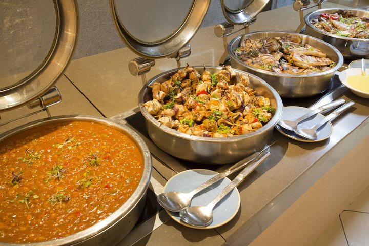 Dining 40 of 67